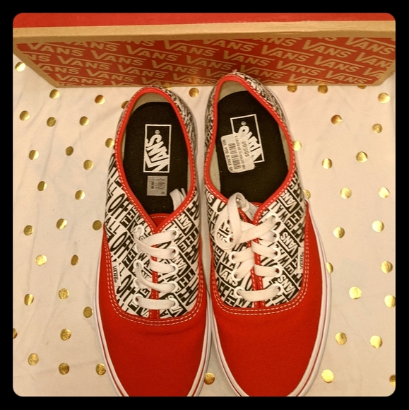 Vans - Picture 1 of 4